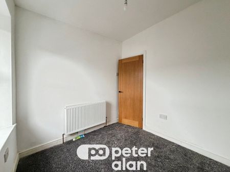 Tonna Road, MAESTEG - Photo 2