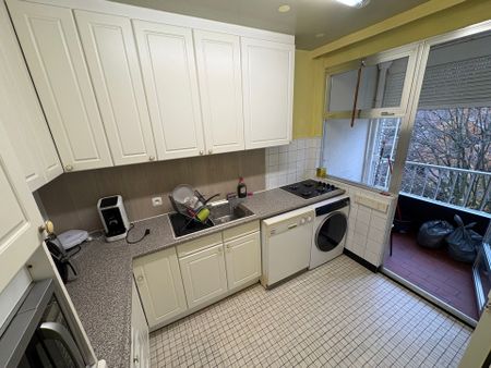 Appartement met 2 slaapkamers, terras en garagebox te huur! - Photo 2