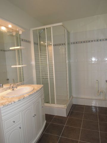 Location Appartement 2 pièces 45m² MONTPELLIER 34090 - Photo 4