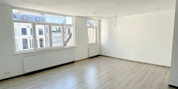 Duplex te huur in Antwerpen voor € 950 met 1 slaapkamer - Foto 1