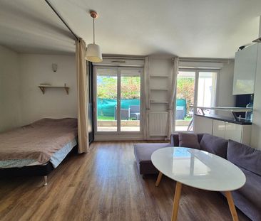 Location Appartement 1 pièce 33m² - Photo 2