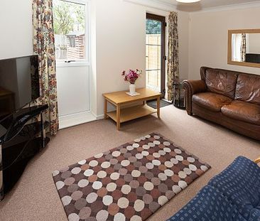 17 St Hilda's Mews - Photo 4