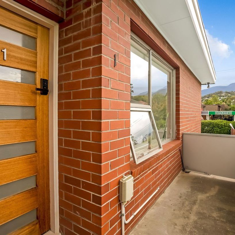 1/43 Regent Street, Sandy Bay, TAS 7005 - Photo 1