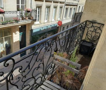 Location Appartement 2 pièces 50m² BORDEAUX 33000 - Photo 2