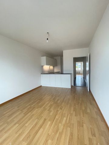 Schöne 2.5-Zimmerwohnung im Stadtzentrum - Photo 3