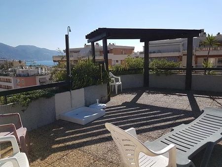 Location Appartement - Roquebrune-Cap-Martin - Photo 5