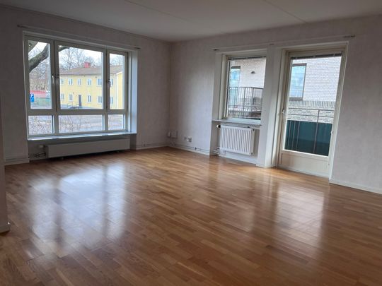 Södra Järnvägsgatan 25 - Photo 1