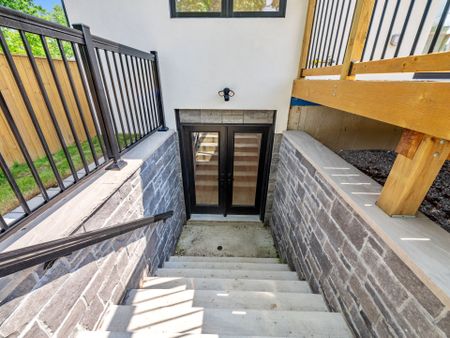 For Lease - 1242 Killarney Beach Road Unit# Lower, Innisfil, Ontario - Photo 2