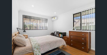 Low-Maintenance Living | Walk-to-Station 3-Bed + Teenage Retreat or WFH Space - Photo 5