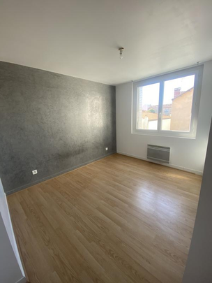 Location Appartement 4 pièces 64m² TOULOUSE 31400 - Photo 1