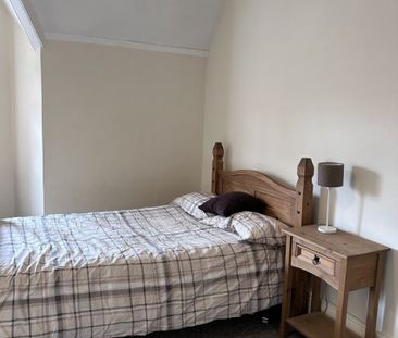 Barras Lane, Coventry - - Photo 2