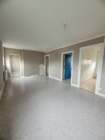 Location Appartement 3 pièces 56m² ROUEN 76000 - Photo 2