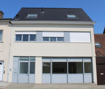 - MERELBEKE - Eenslaapkamer appartement met koer - Foto 3
