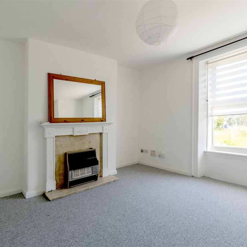 Embankment Road, Plymouth - Photo 1
