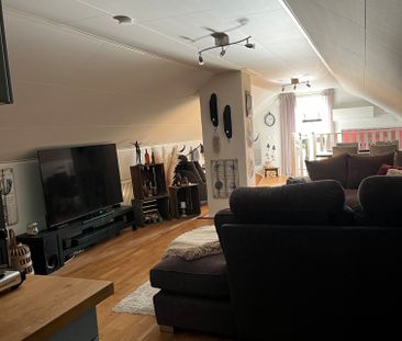 Vävra, Hålta - Foto 2