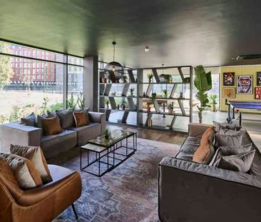 Studio Bronze - Photo 3