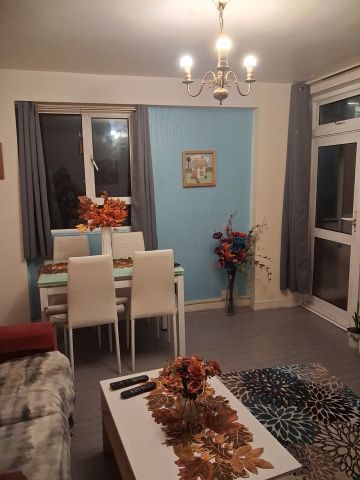 Room in a Shared Flat, Central Street, EC1V - Photo 3