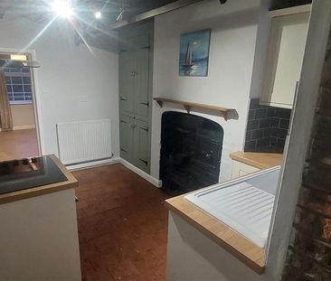2 bedroom cottage to rent - Photo 3