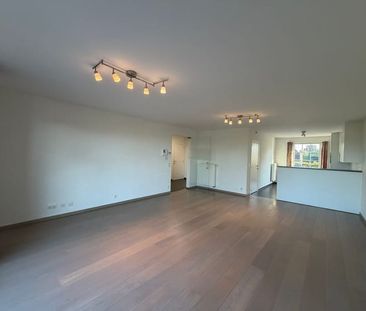 Appartement te huur - Foto 2