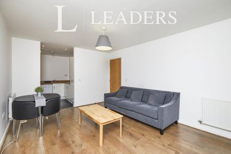 1 bedroom flat to rent - Photo 4