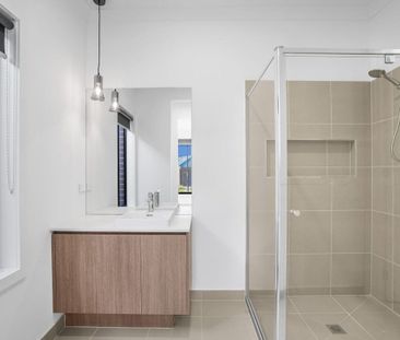 Spacious 4-Bedroom Home in Donnybrook - Photo 6