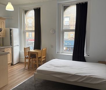 Studio Flat, Stoke Newington Road, N16 - Photo 4