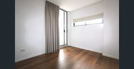 IMMACULATE 2 BEDROOM UNIT - Photo 2