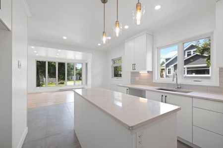 Maison de plain-pied à louer - Saint-Eustache (Centre Ouest) - Photo 4