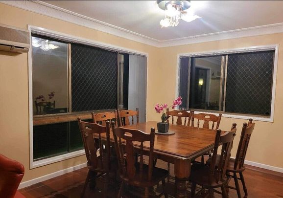 Sunnybank Hills - Photo 1