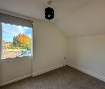 3 bedroom detached house to rent - Photo 6