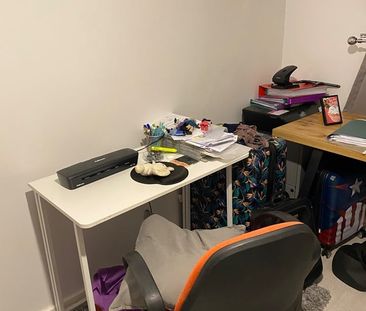 Room in a Shared House, Pretend Road, B23 - Photo 4