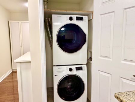 For Lease - 35 Hollywood Avenue Unit# 218, Toronto, Ontario - Photo 4