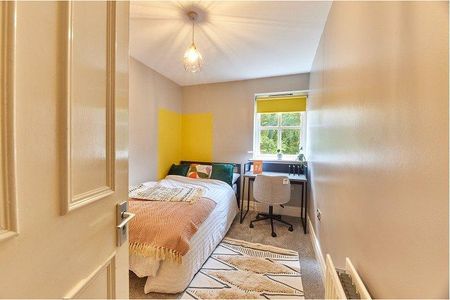 7 bedroom house to rent - Photo 4