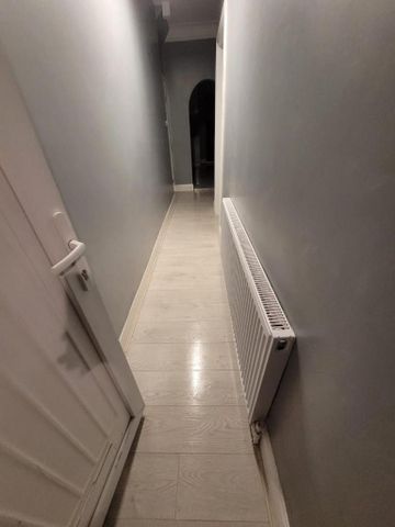 2 bedroom penthouse to rent - Photo 2
