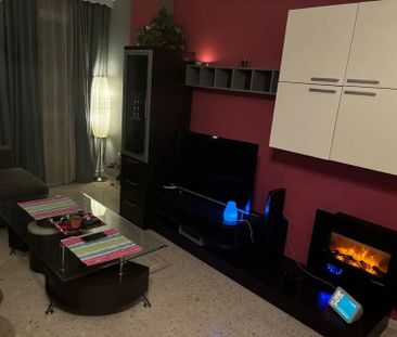 Alquiler de piso en Calle de Alozaina, 30 CalledeAlozainaMlaga - Photo 1