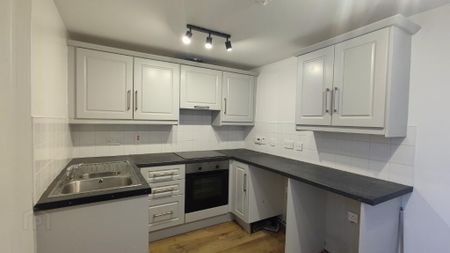 7 Holm Terrace, Dromore, BT25 1HN - Photo 4