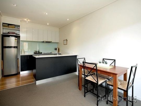 4/272 Albert Street, Brunswick - Photo 1