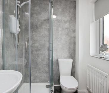 2 bedroom semi-detached house to rent - Photo 6