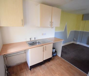 1 bedroom end of terrace house to rent - Photo 6