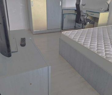 Apartament de inchiriat in Craiova, Dolj, Ultracentral, Str.Madona ... - Photo 2