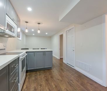 For Lease - 2699 Sherhill Drive Unit# Lower, Mississauga, Ontario - Photo 3