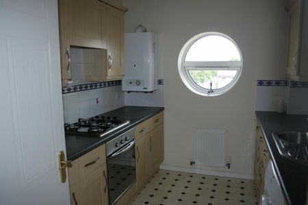 2 bedroom flat to rent - Photo 5