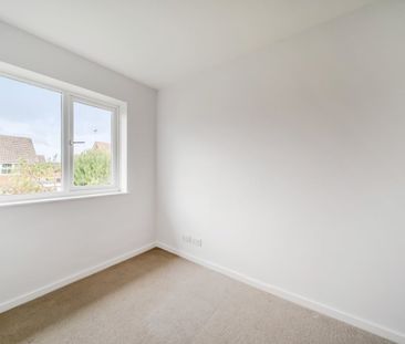 4 bedroom detached house to rent - Photo 5