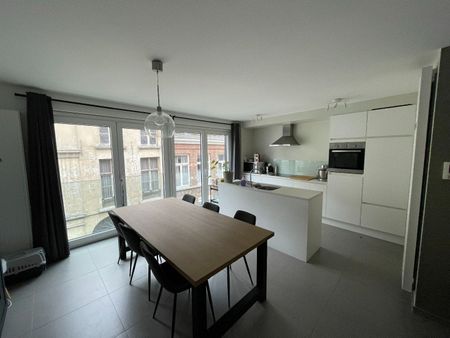 Lichtrijk appartement in hartje Gent met autostaanplaats - Foto 3