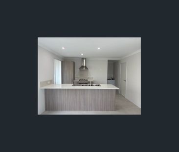 Fresh, Functional & Ready to Move In — Brand-New Build! - Photo 1