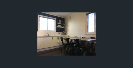 Beautiful home in a great location! - Photo 3