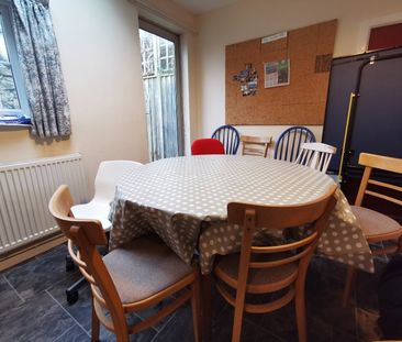 Farrar Road, Bangor, Gwynedd, LL57 - Photo 4