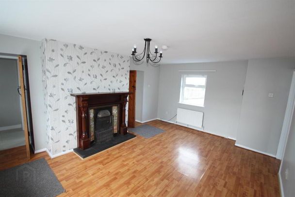 70 St Patricks Road, Raholp, Downpatrick, BT30 7JJ - Photo 1