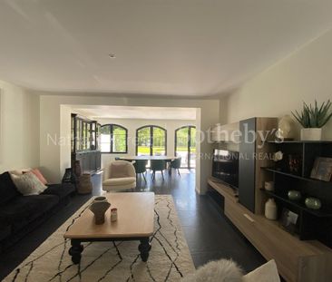 Location Maison 7 pièces 184m² VILLENEUVE D ASCQ 59650 - Photo 2