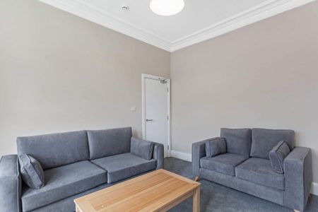 5 bedroom terraced house to rent - Photo 2